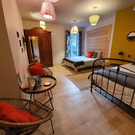 Il Etait Fois Bed & Breakfast 3*