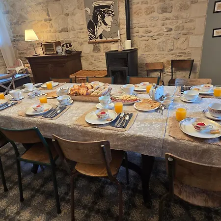 Bed & Breakfast Il Etait Fois Pierrefonds