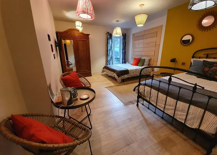 Il Etait Fois Nocleg ze śniadaniem 3*