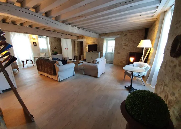 Nocleg ze śniadaniem Il Etait Fois 3*